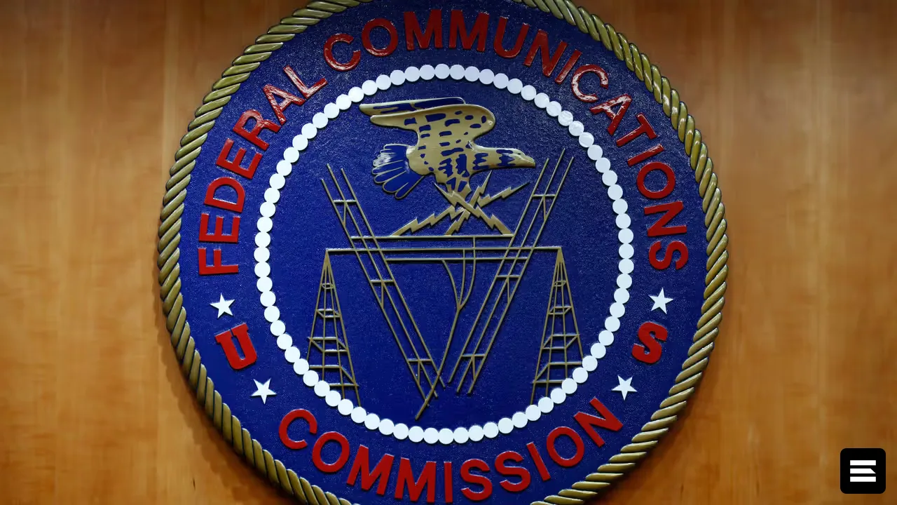 FCC рассматривает смягчение правил для политических звонков с использованием ИИ