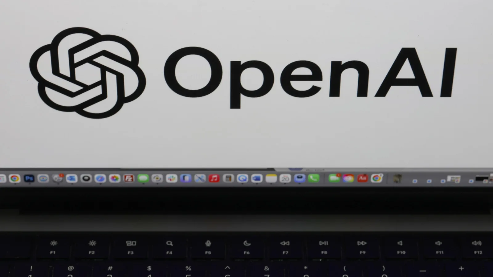 OpenAI прокомментировала инцидент с захватом немецкого вики-форума