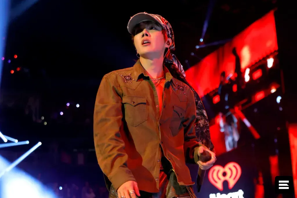 BTS завоевали три «Мунни» на VMA 2026, j-hope поблагодарил ARMY