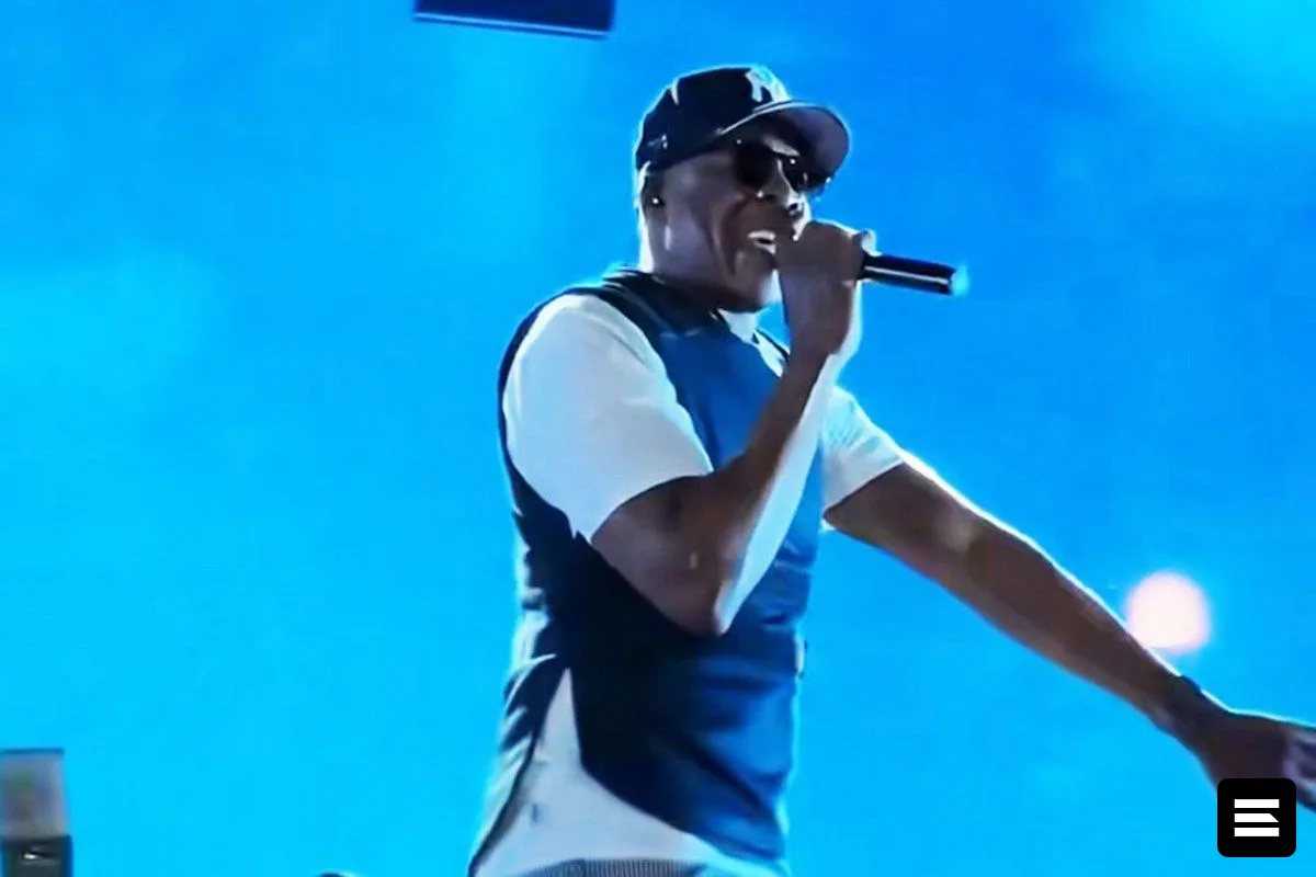 Jay-Z заработал $42,2 млн за три концерта в стадионе Янки