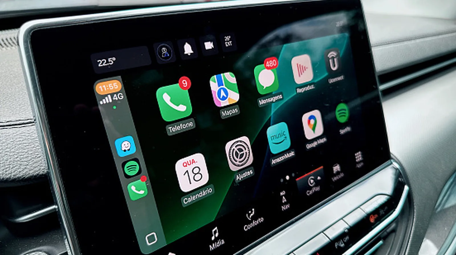 Ottocast добавляет беспроводной Apple CarPlay в автомобиль — как это работает и сколько стоит