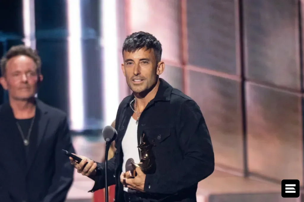 Фил Викхэм, Джозиас Квин и другие победители 57-го GMA Dove Awards