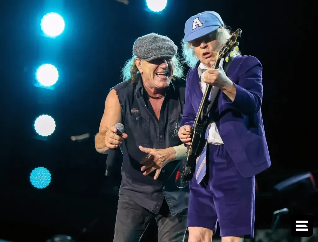 Концерт AC/DC в Торонто отменён из-за повреждений стадиона после урагана