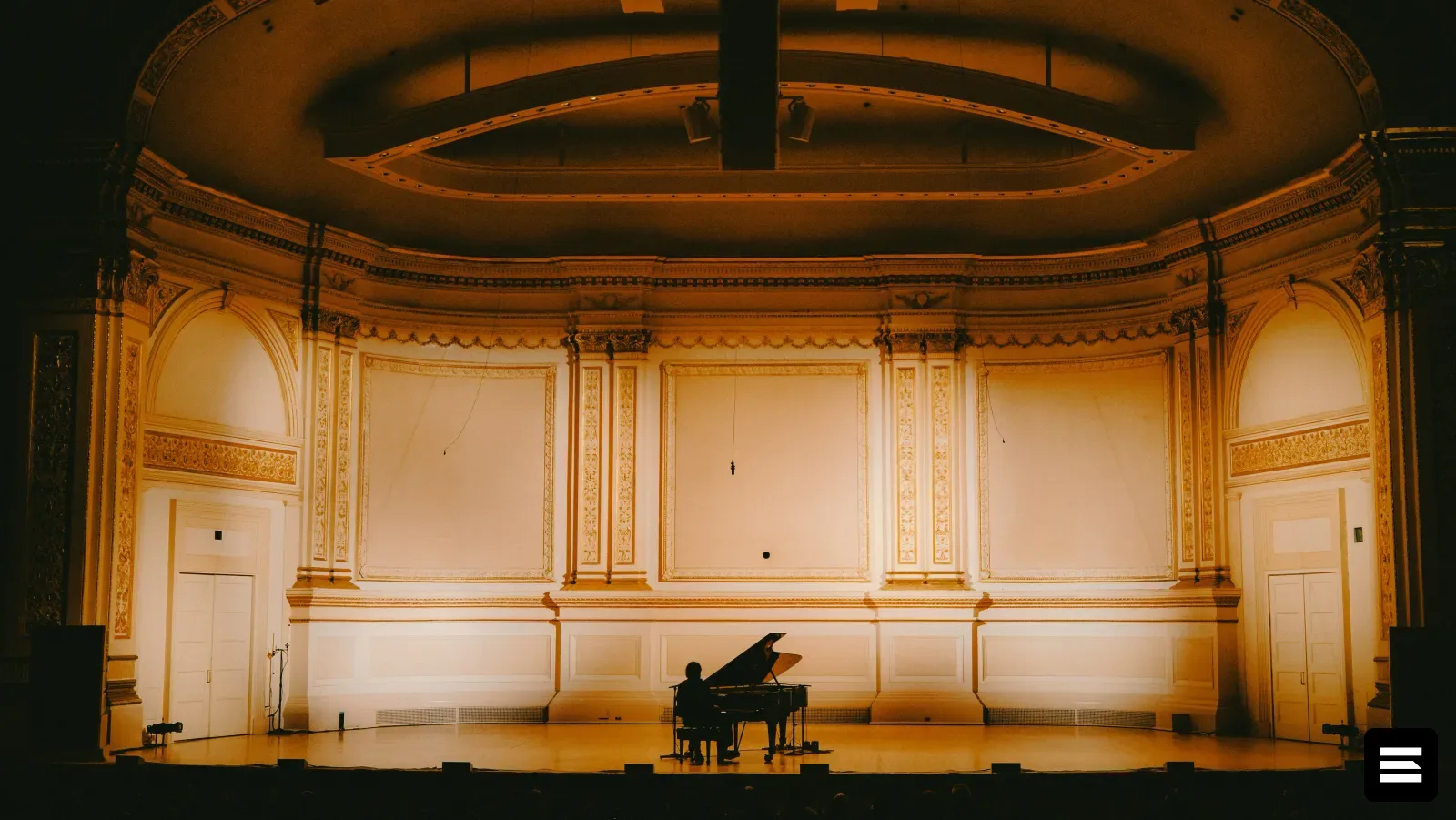 Пол Томас Андерсон снял фильм о концерте Кэмерона Уинтера для Carnegie Hall
