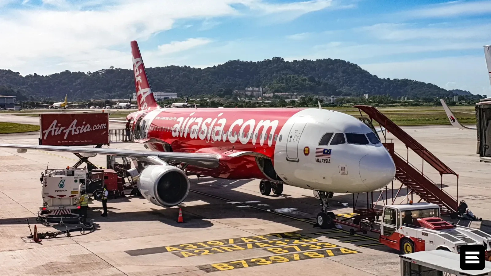 AirAsia опровергла слухи о финансовом кризисе и планах поглощения