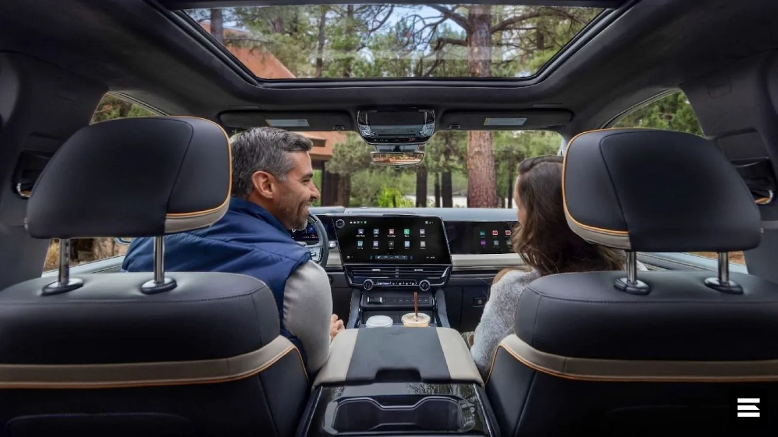 GM нашла способ запускать CarPlay и Android Auto в разделённом режиме экрана