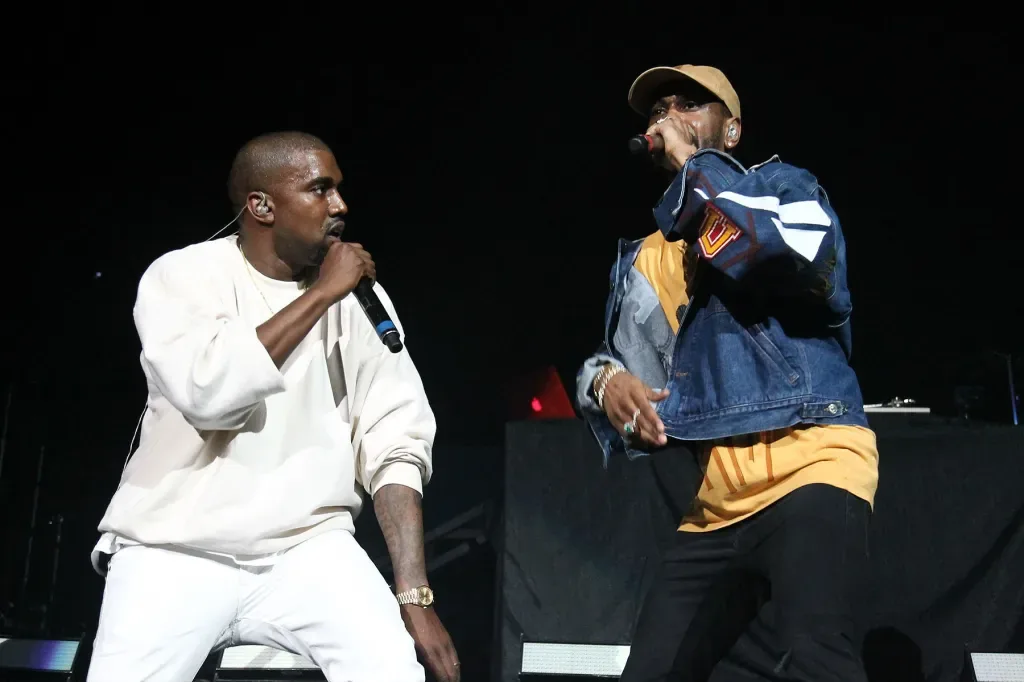 Ye и Big Sean помирились на сцене в Чикаго