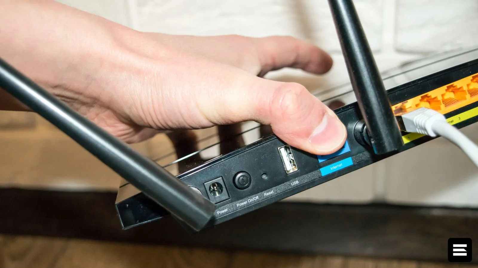 Зачем нужен USB-порт на роутере и как его использовать