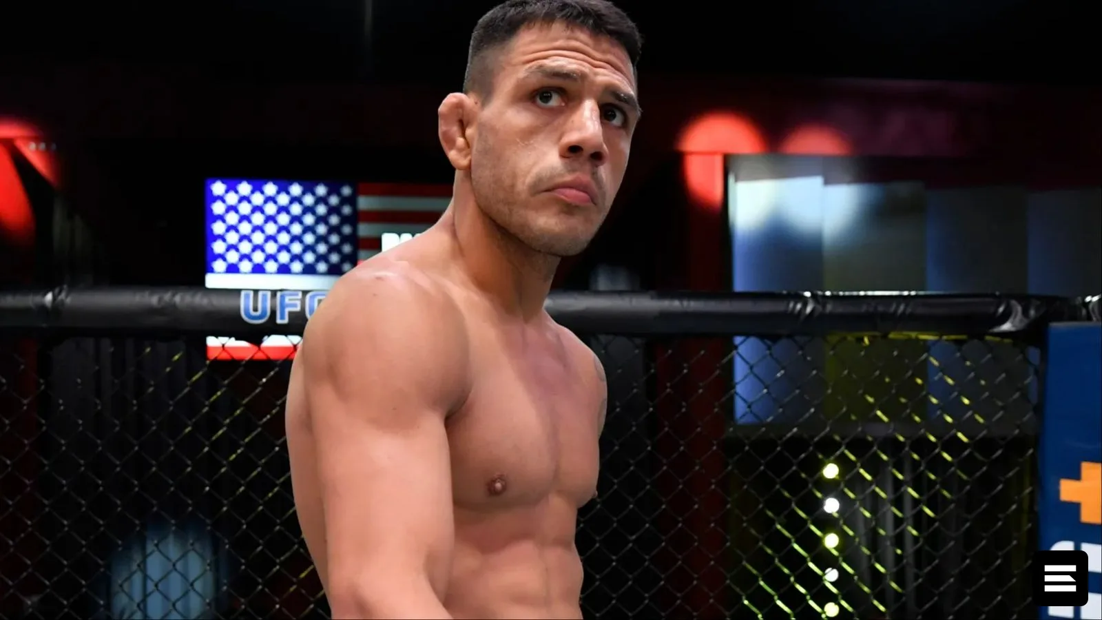 UFC 332: Рафаэль дос Анжус возвращается, но ставки на его бой не в его пользу
