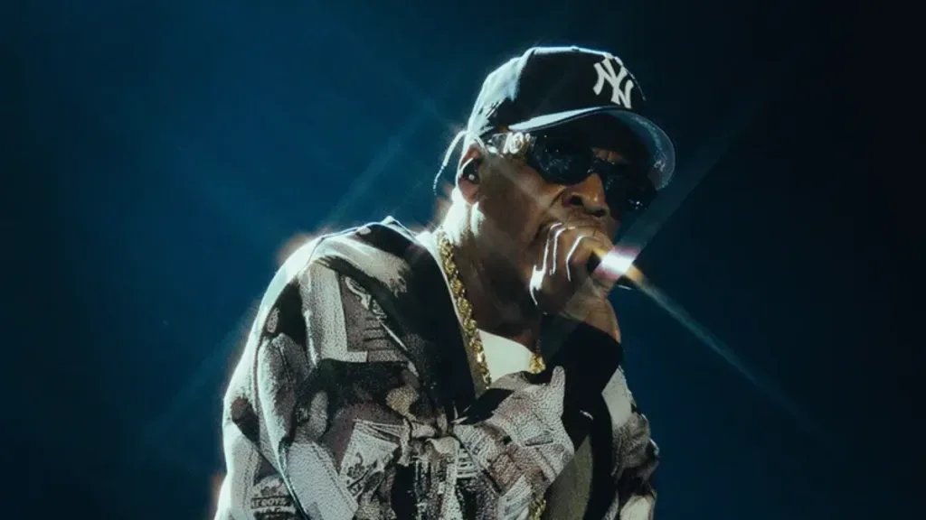 Jay-Z завершил два аншлаговых концерта в Лондоне, отметив 30 лет карьеры