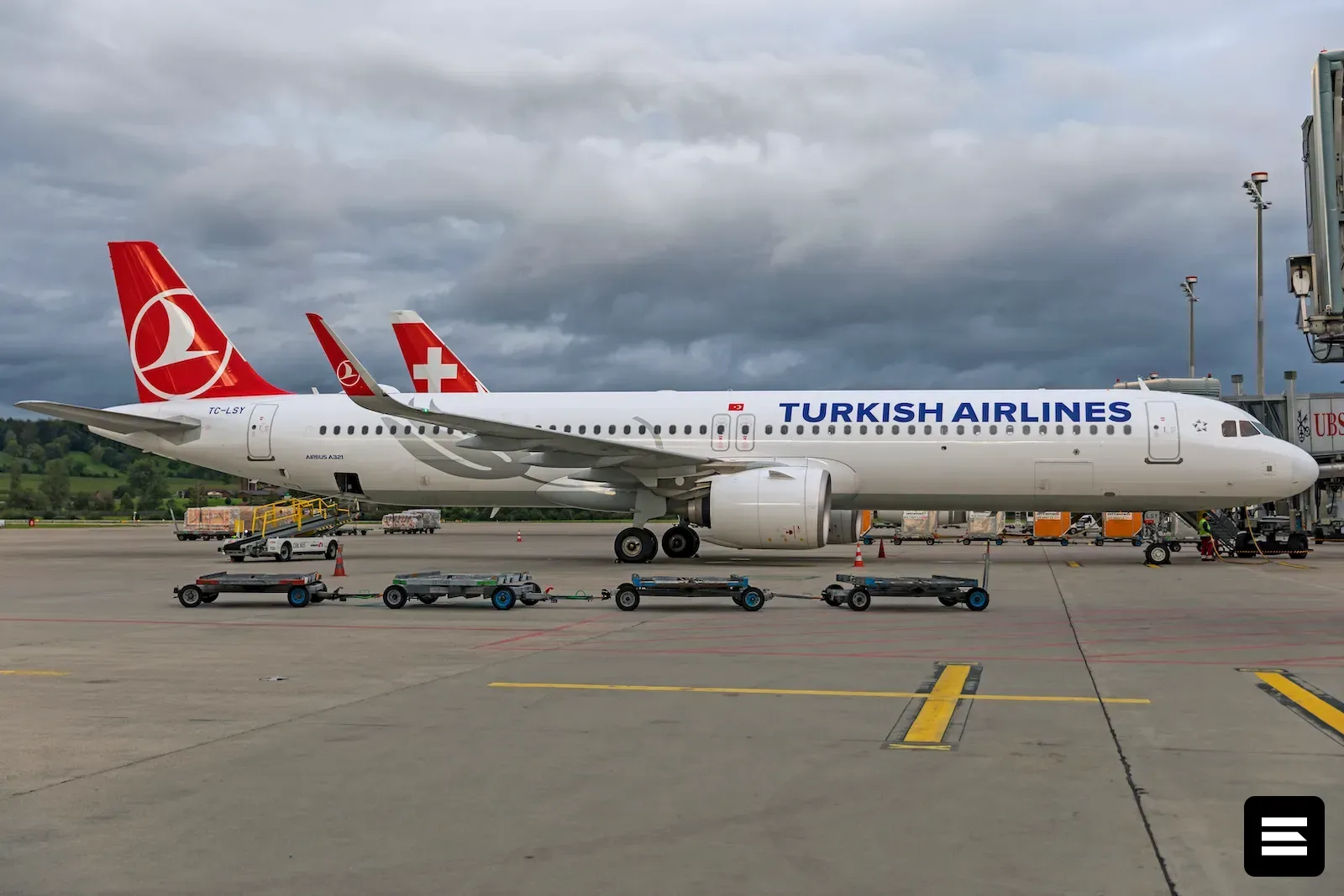 Turkish Airlines представила новую ливрею
