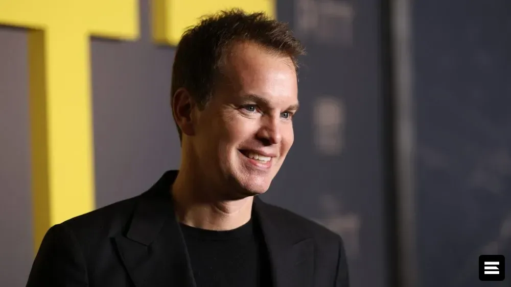 Кейси Блойс ожидает сохранения HBO после слияния Paramount и Warner Bros.