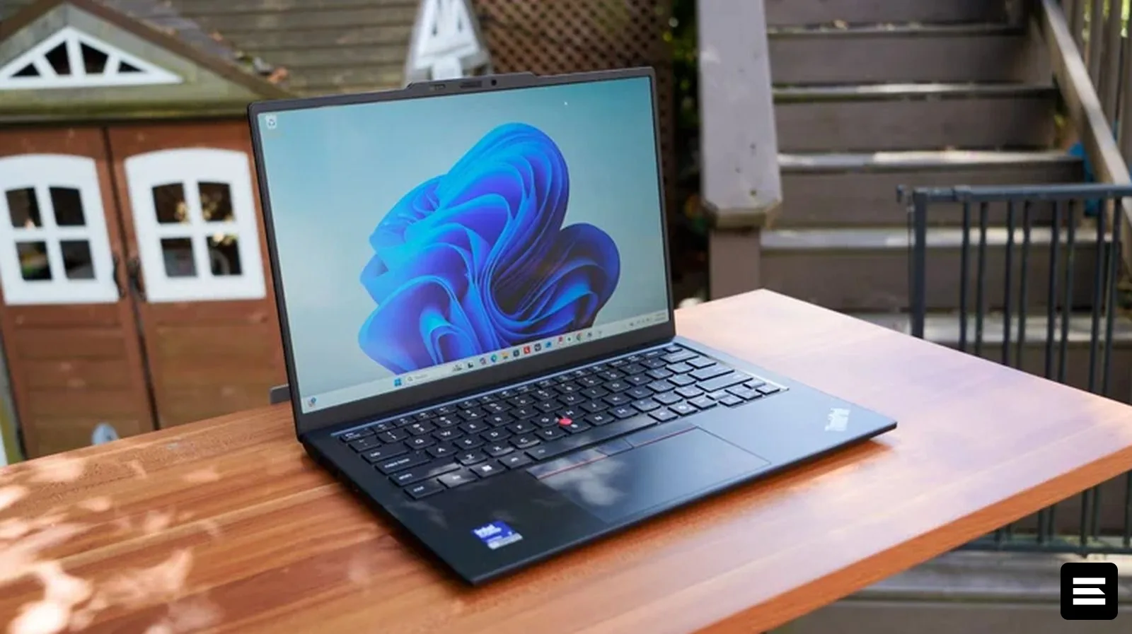 Engadget подвёл итоги обзоров — ThinkPad X1 Carbon, Insta360 Luna Pro и другие