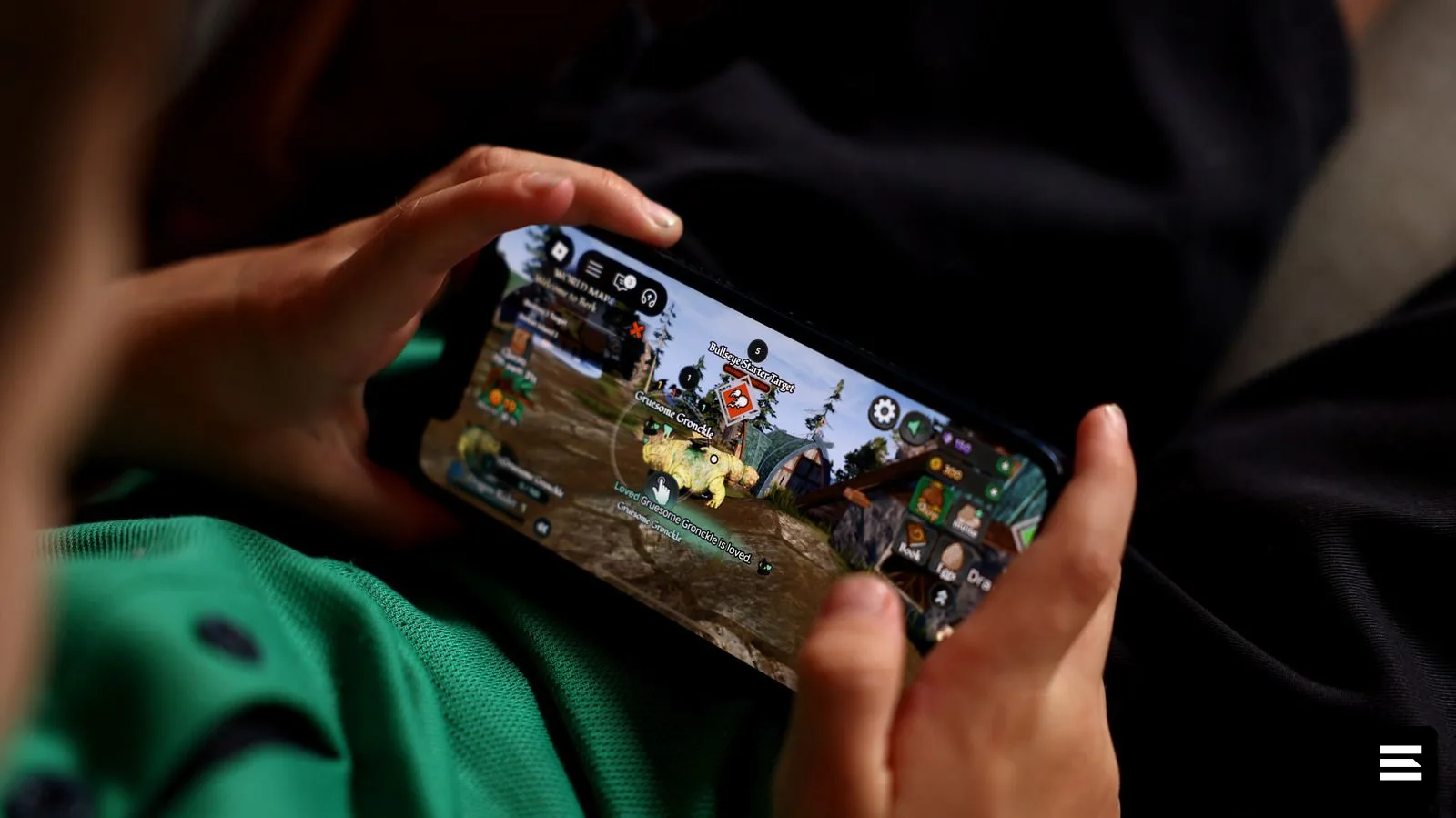 Apple может выпустить геймпад для iPhone под брендом Beats