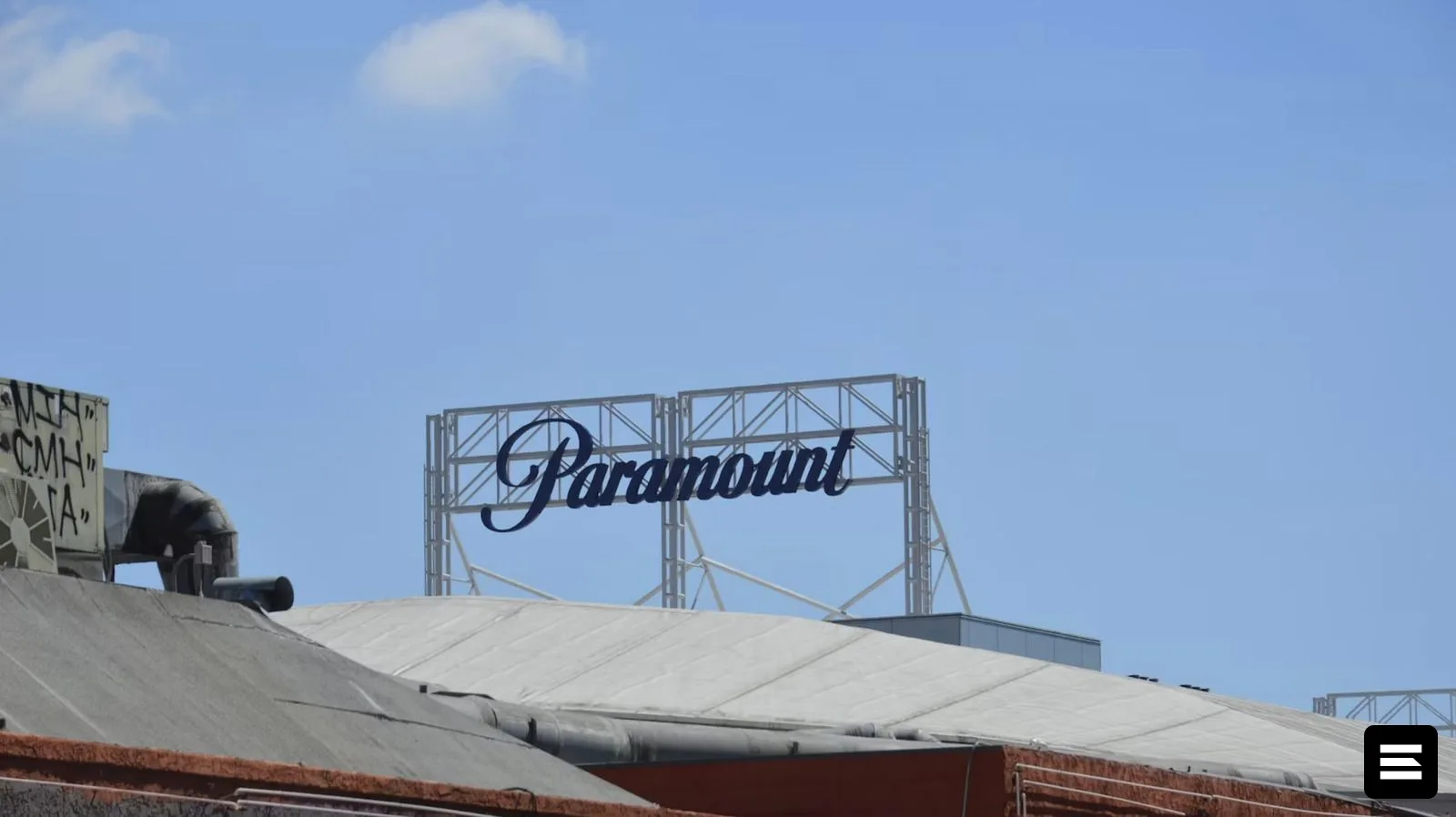 FCC разрешила суверенным фондам Персидского залива владеть почти половиной Paramount-Warner Bros