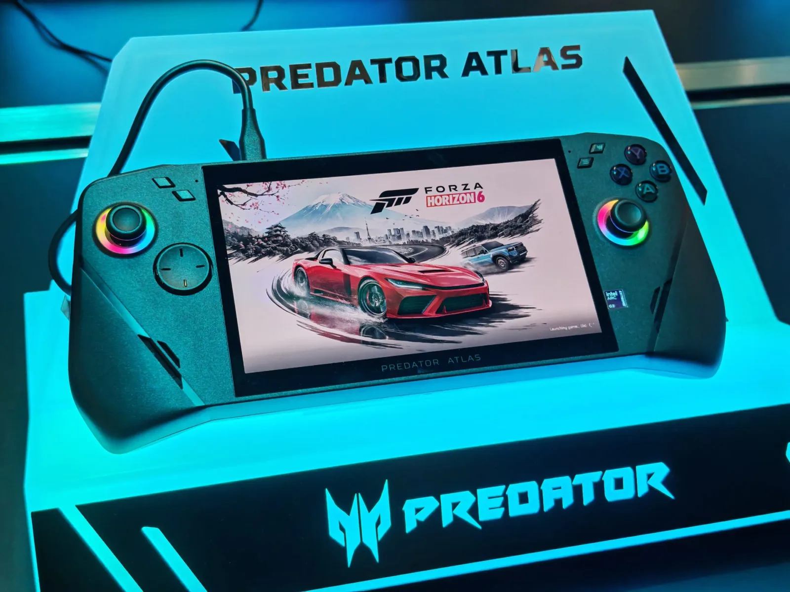 Acer показала игровой портативный ПК Predator Atlas 7 с экраном 120 Гц