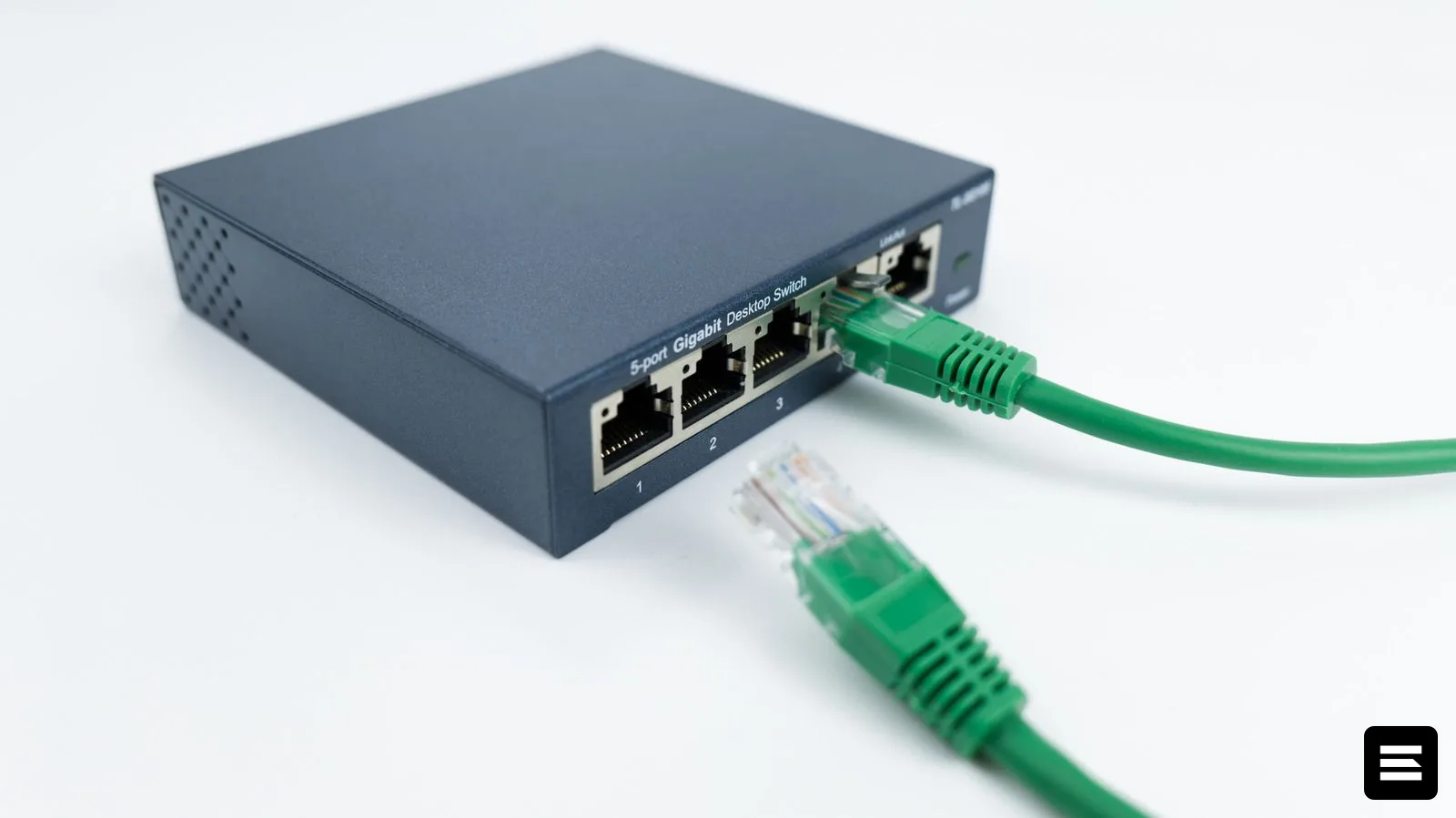 Как добавить Ethernet-порты к роутеру, если их не хватает