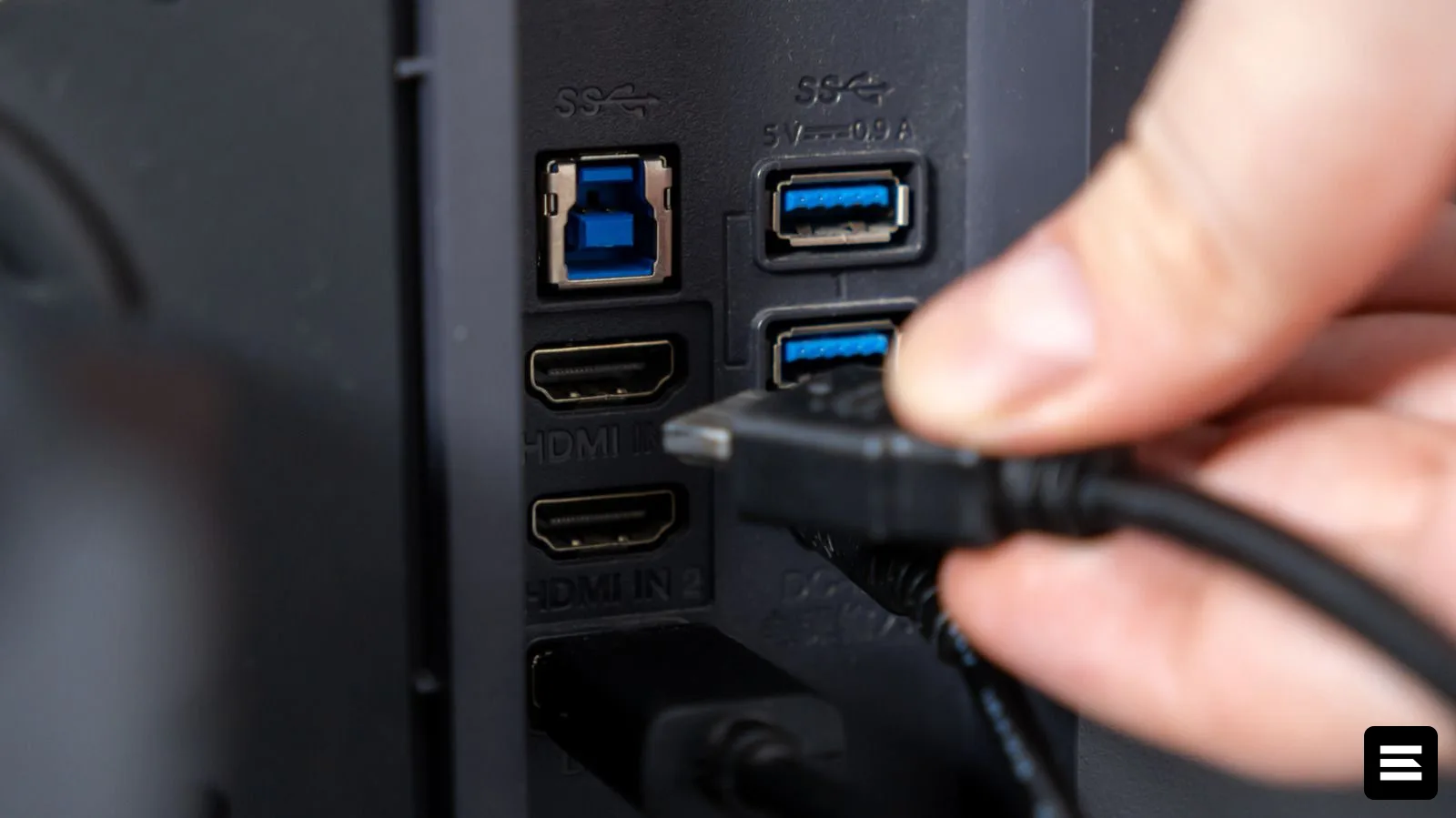 Зачем монитору два USB-порта и как их использовать с пользой