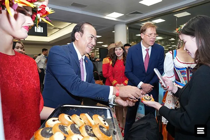Vietjet запускает два раза в неделю рейсы Ханой‑Алматы‑Прага