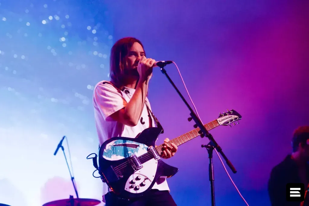 Кевин Паркер (Tame Impala) объявил об отказе от автографов после концертов