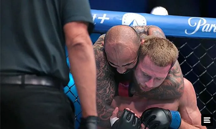 Dana White подписал 6 контрактов на DWCS Week 7