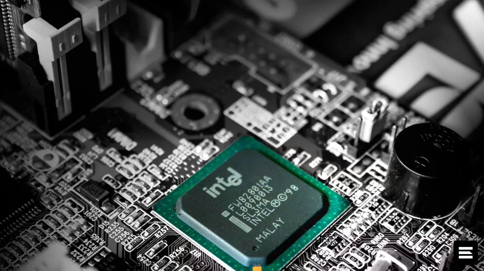 Intel запускает новые процессоры на старых разъемах с памятью DDR4