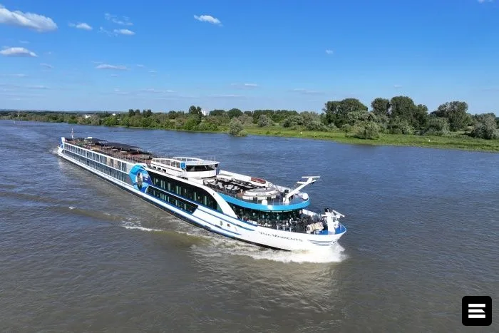 VIVA Cruises запускает автобусные трансферы для зимних рейсов