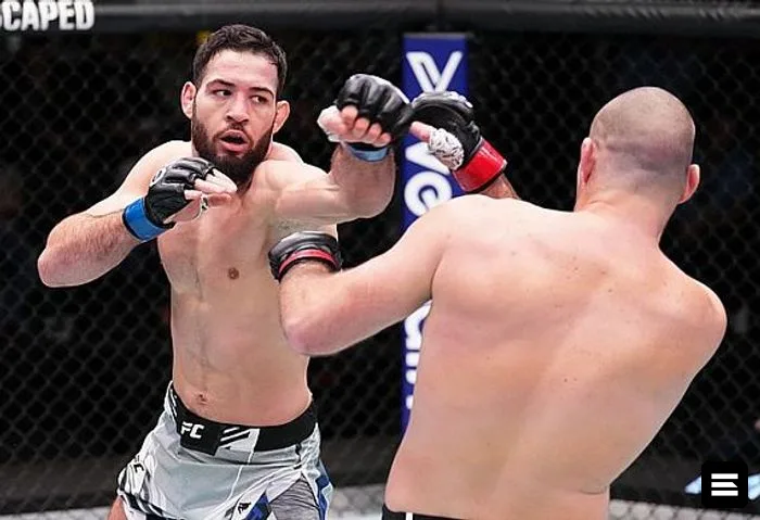 Шон Стриклэнд и Шавкат Рахмонов: конфликт из-за титульного боя UFC