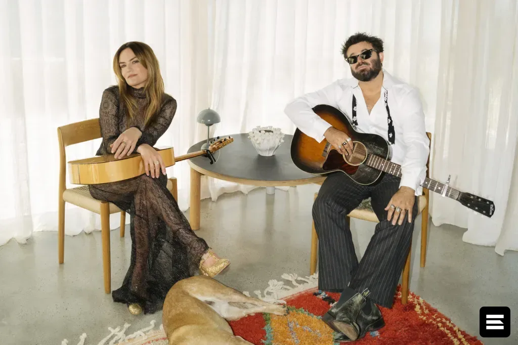 Angus & Julia Stone выпустили альбом «Karaoke Bar», вдохновлённый гастролями