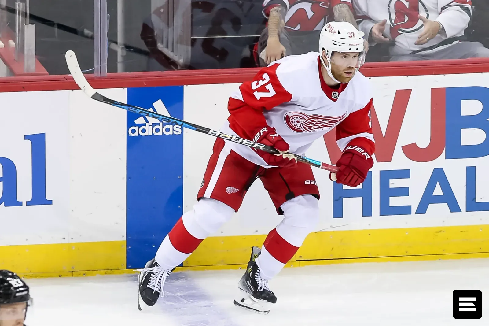 Red Wings: Ларкин, Эдвинссон и тактические изменения в начале сезона