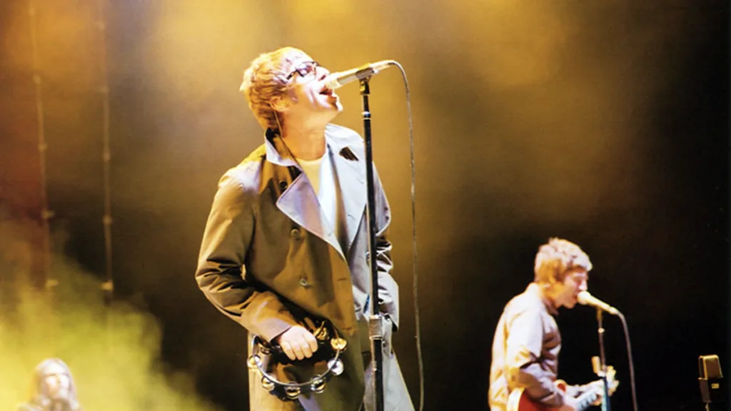 Более 100 часов ранних записей Oasis ушли с молотка вопреки протестам группы