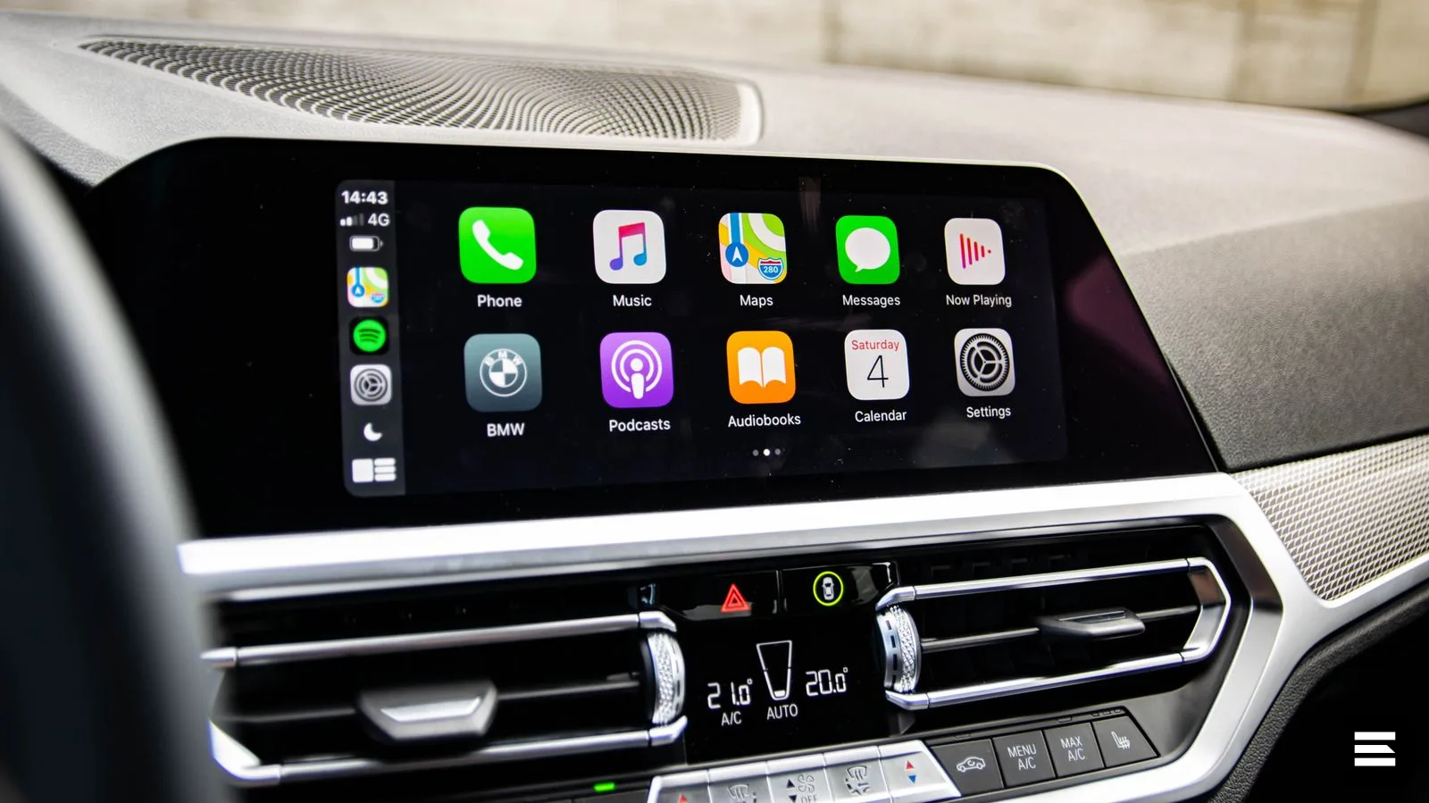 Автопроизводители отказываются от CarPlay — вот почему